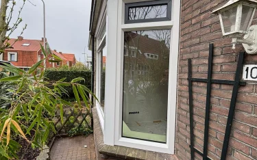 Erker shot vanaf voordeur