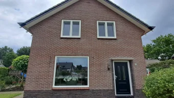 Uddel voorgevel compleet